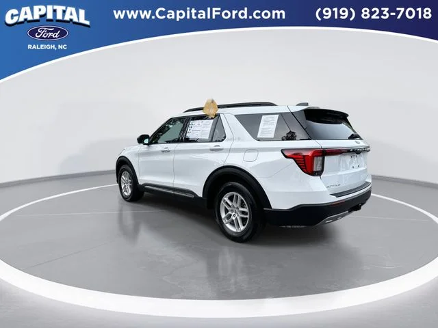Used 2025 White Ford Active image 6