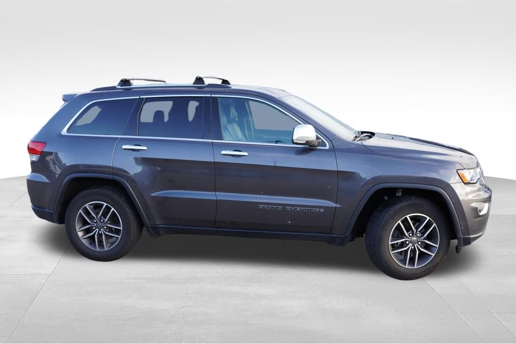 Used 2019 Granite Crystal Metallic Clearcoat Jeep Limited image 2