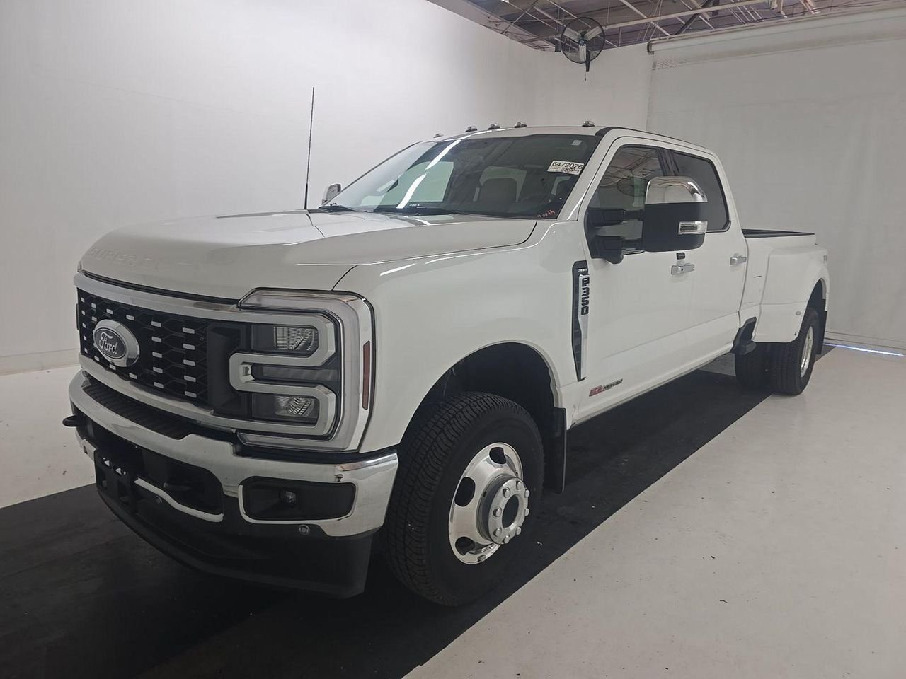 2025 Ford F-350 Super Duty Lariat