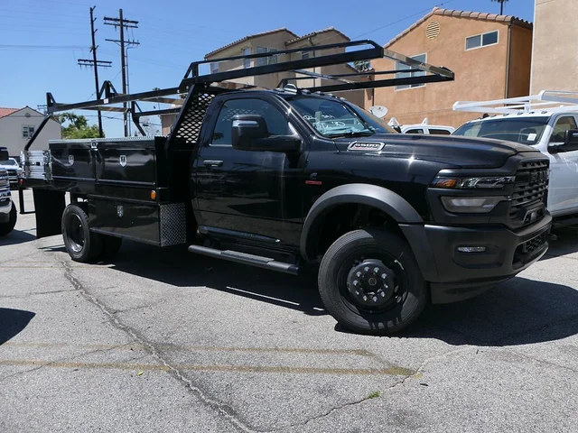 2026 RAM 5500 Chassis Tradesman/Big Horn