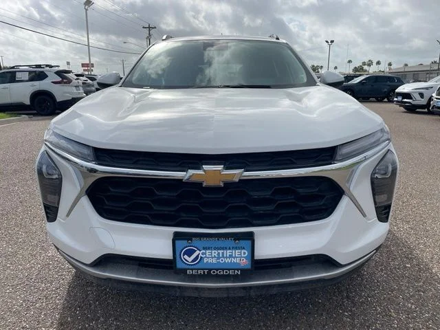 Used 2024 White Chevrolet LT image 2
