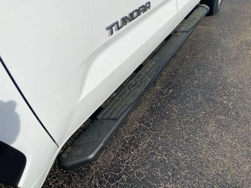 2026 Toyota Tundra SR5 - Photo 10