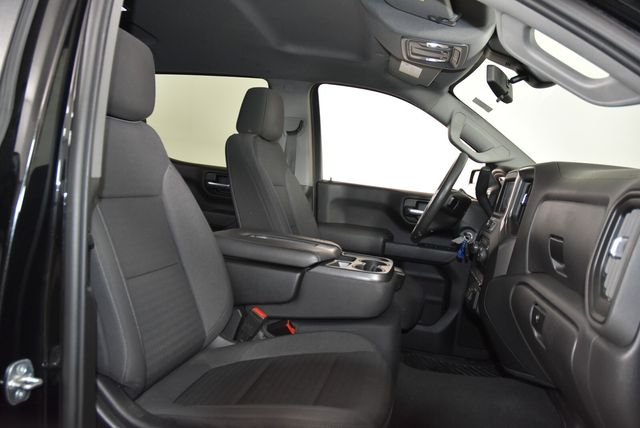 Used 2022 Black Chevrolet Custom image 16