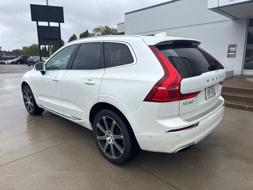 Used 2019  Volvo T5 Inscription image 5