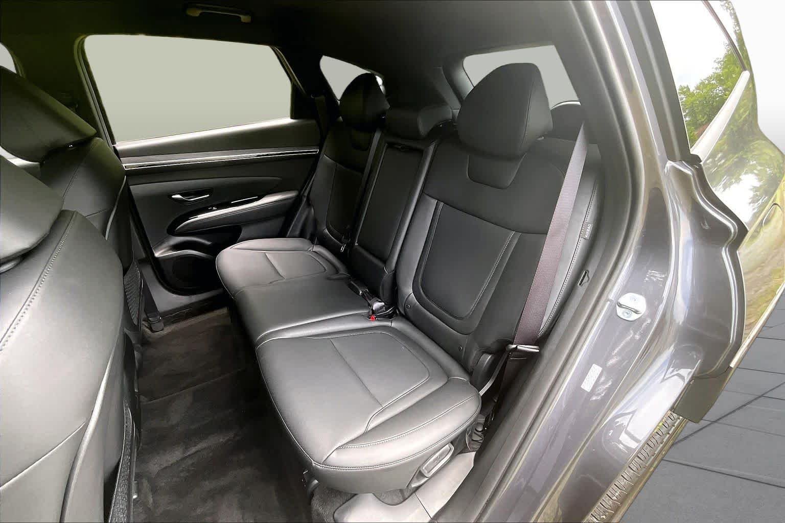 Used 2024 Titan Gray Hyundai XRT image 20