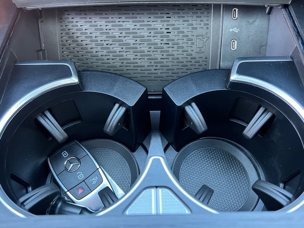 New 2026 MANUFAKTUR Silicon Grey Mercedes-Benz GLS450 image 22