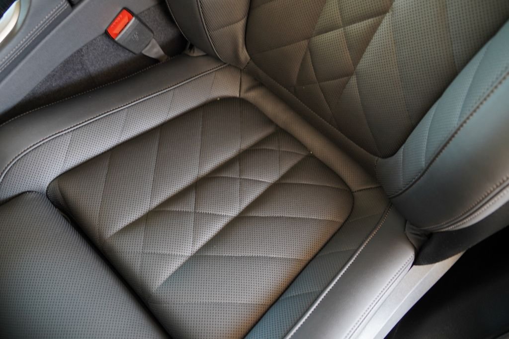 New 2026 Brooklyn Grey Metallic BMW xDrive50e image 12