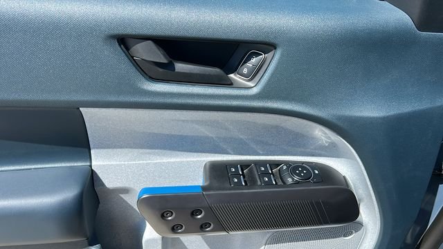 2025 Ford Maverick XLT - Photo 10