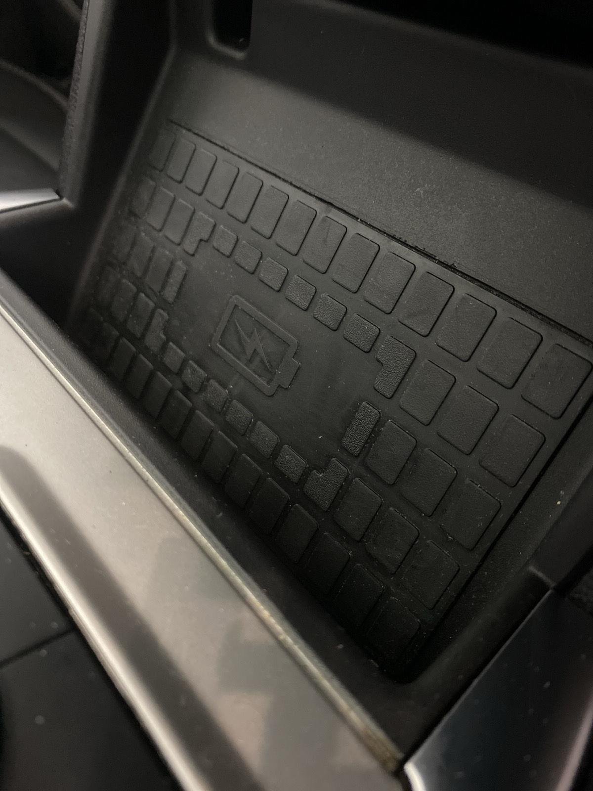 Used 2023 Carbonized Gray Ford Limited image 22