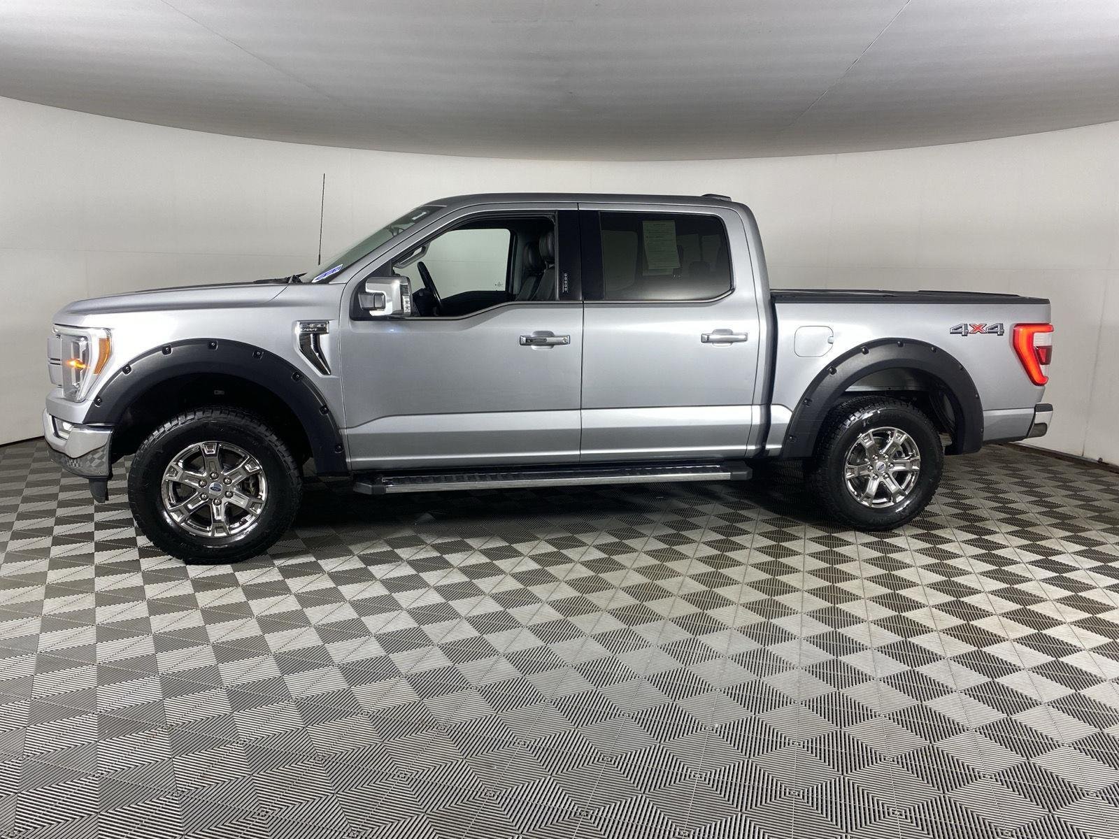 Used 2021 Iconic Silver Ford LARIAT image 4