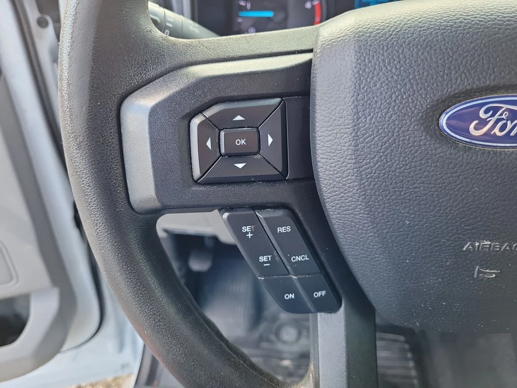 Used 2020 Oxford White Ford XL image 26