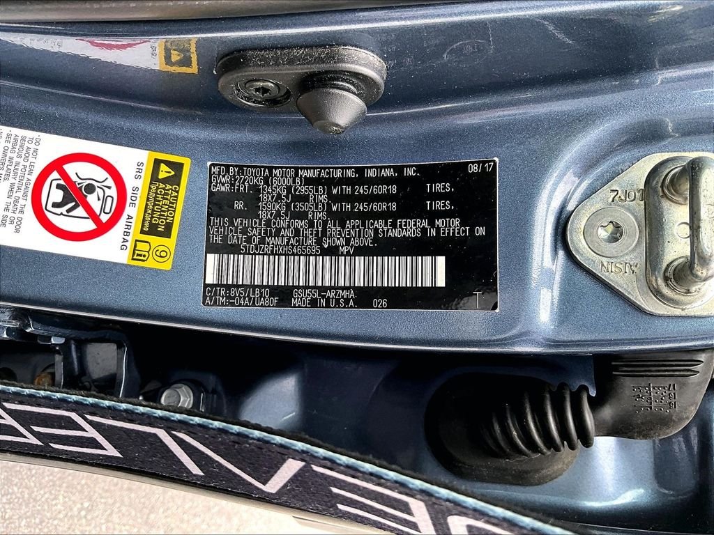 Used 2017 Shoreline Blue Pearl Toyota XLE image 37