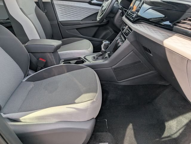 2023 Volkswagen Taos S - Photo 24