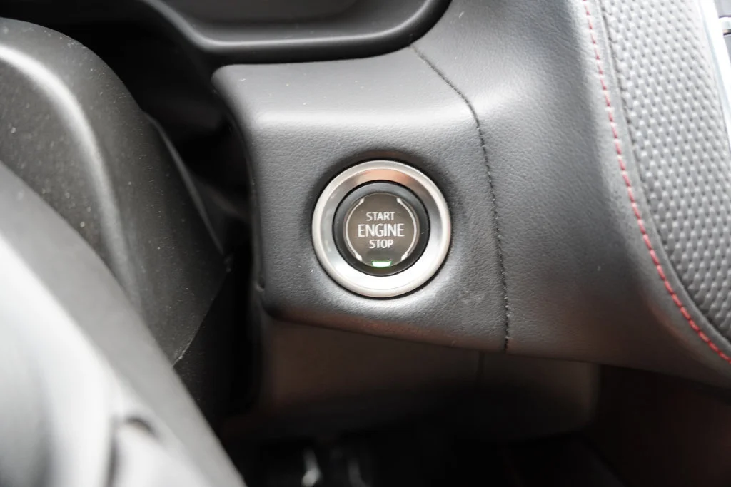 Used 2022 Summit White Chevrolet RST image 35