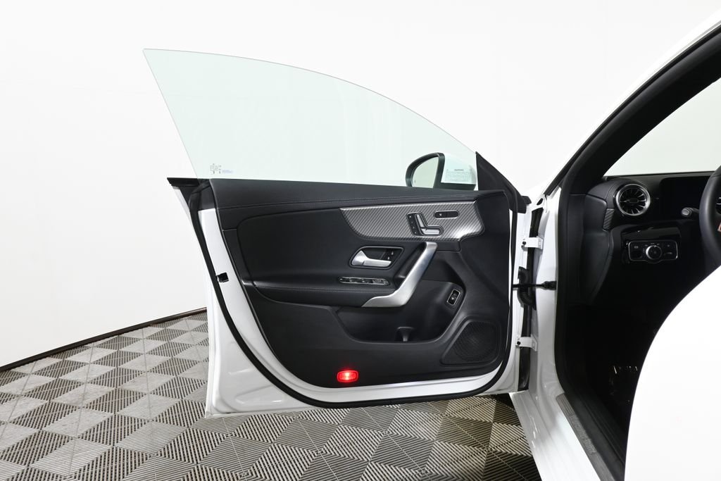 Certified Used 2026 Polar White Mercedes-Benz CLA 250 image 29