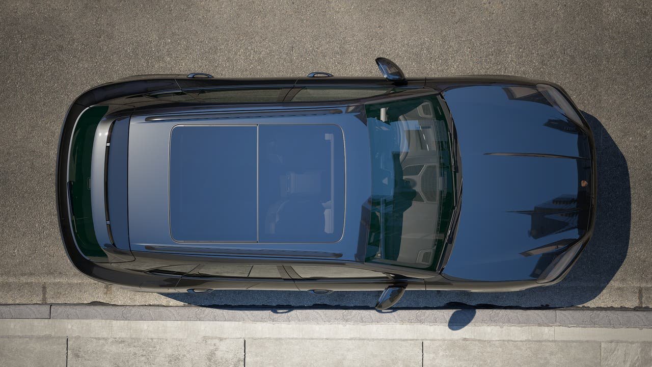 New 2027 Chromite Black Metallic Porsche GTS image 5