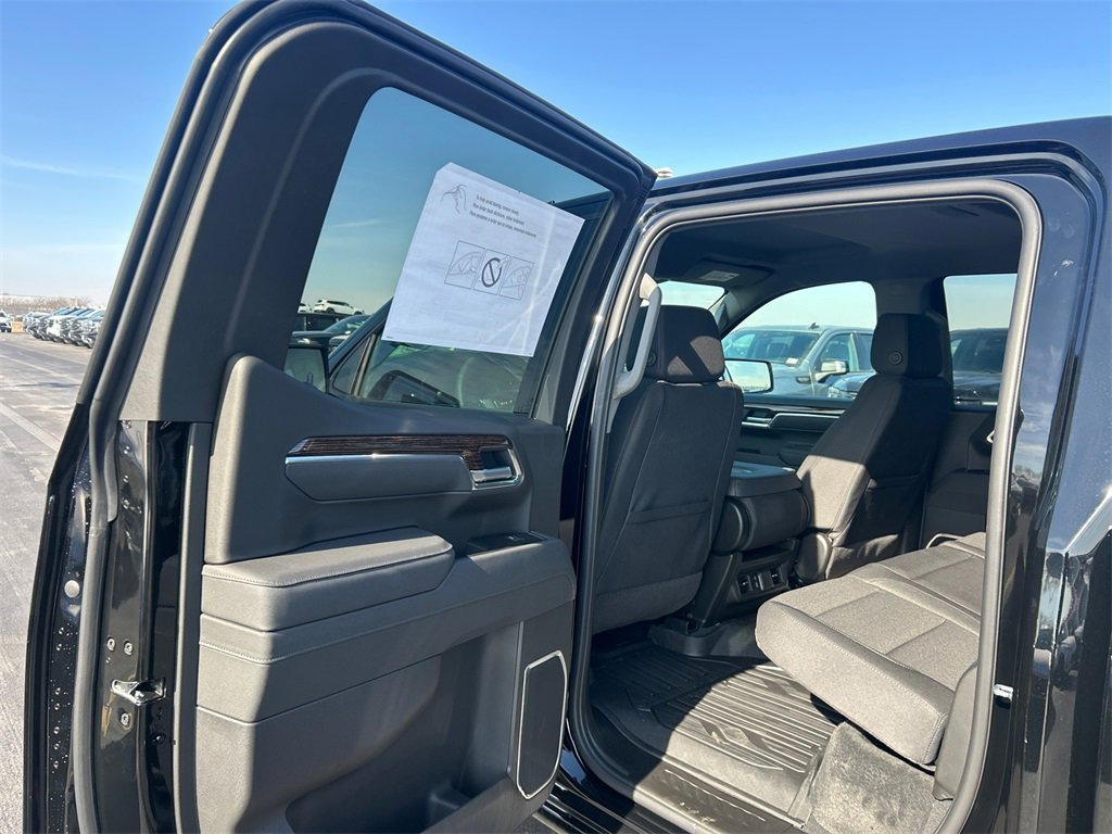 2026 GMC SIERRA - Image 32