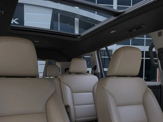 New 2026 Summit White Buick Preferred image 24