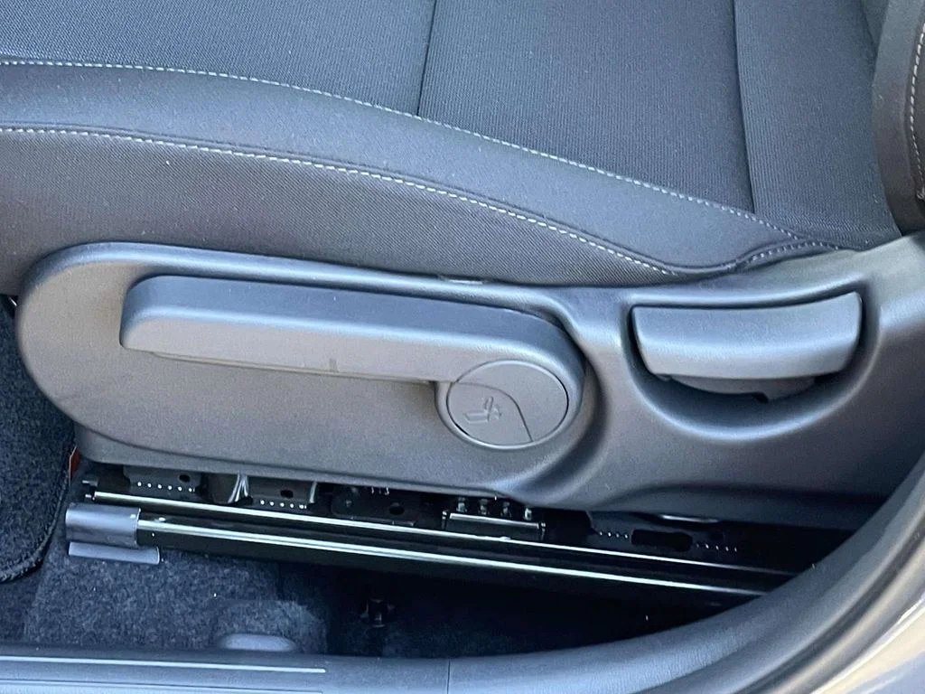 New 2026 Gray Hyundai SE image 15