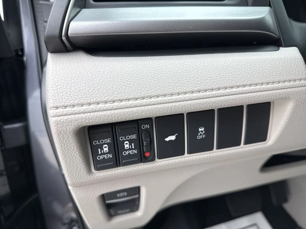 2026 Honda Odyssey EX-L - Photo 25