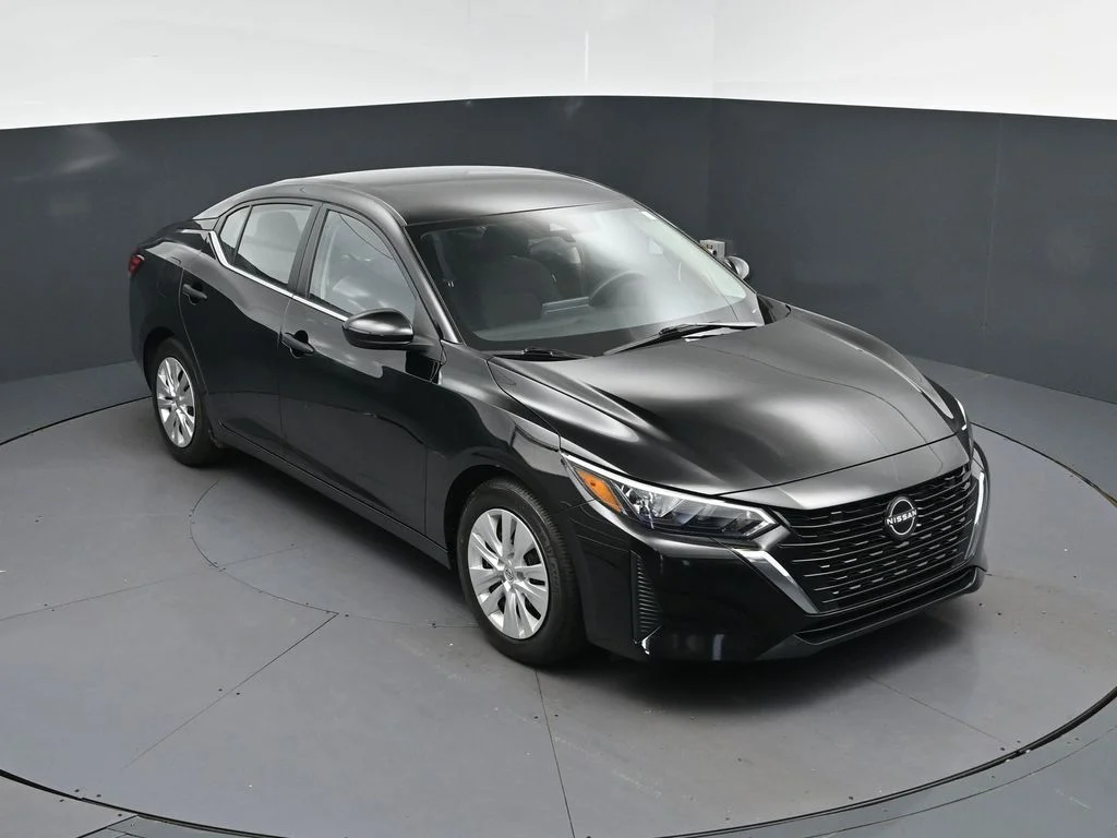 2025 Nissan Sentra S CVT's photo