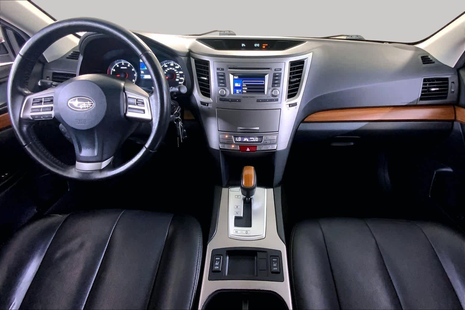 Used 2014 Twilight Blue Metallic Subaru 2.5i Limited image 15