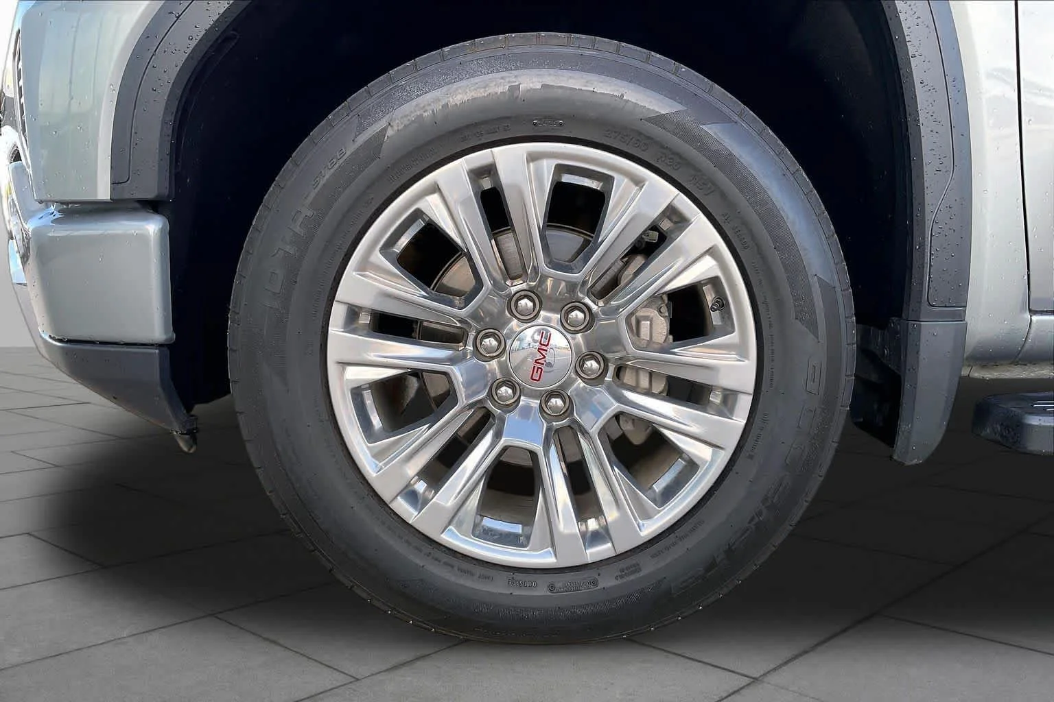Used 2024 Sterling Metallic GMC Denali image 11