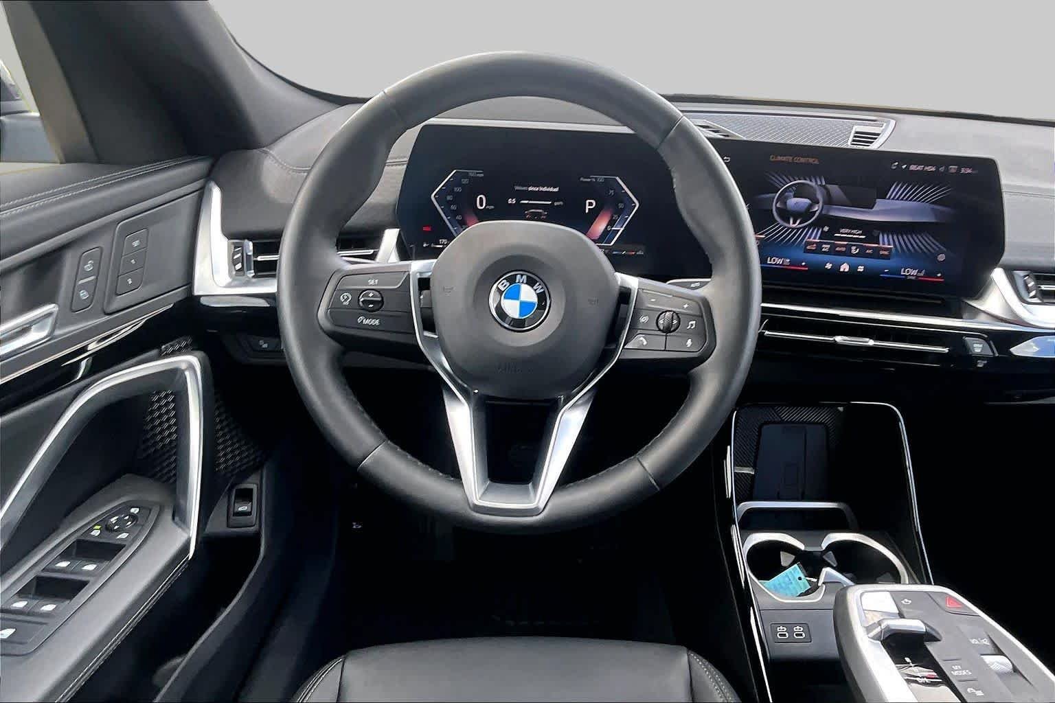 Used 2025 Black Sapphire Metallic BMW xDrive28i image 5
