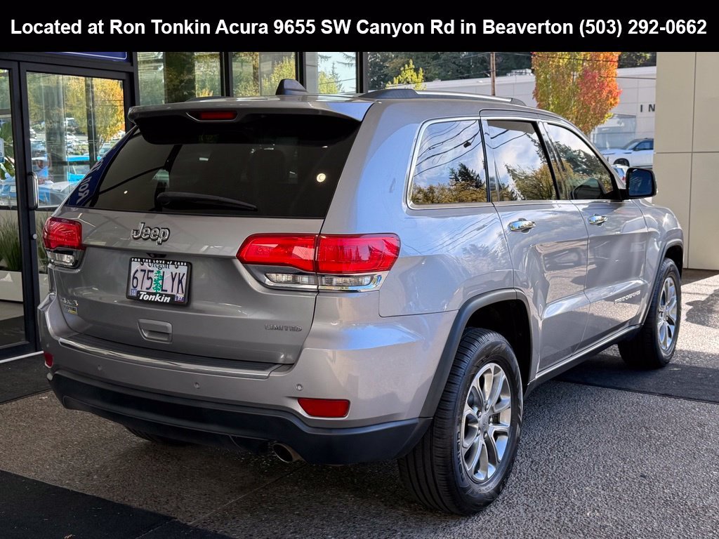Used 2015 Billet Silver Metallic Clearcoat Jeep Limited image 7