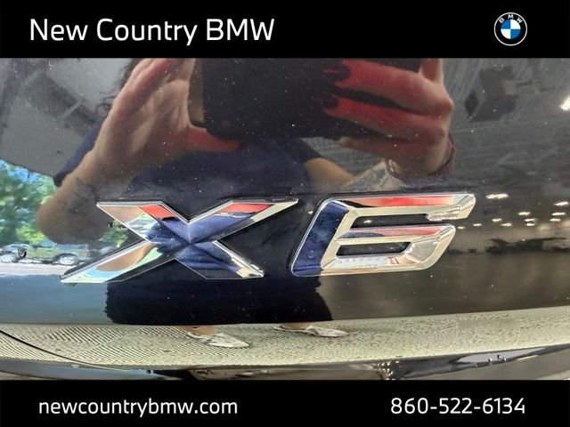 Used 2024 Black Sapphire Metallic BMW xDrive40i image 10