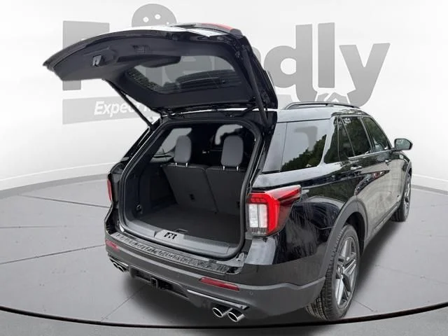 New 2026 Agate Black Metallic Ford ST image 45