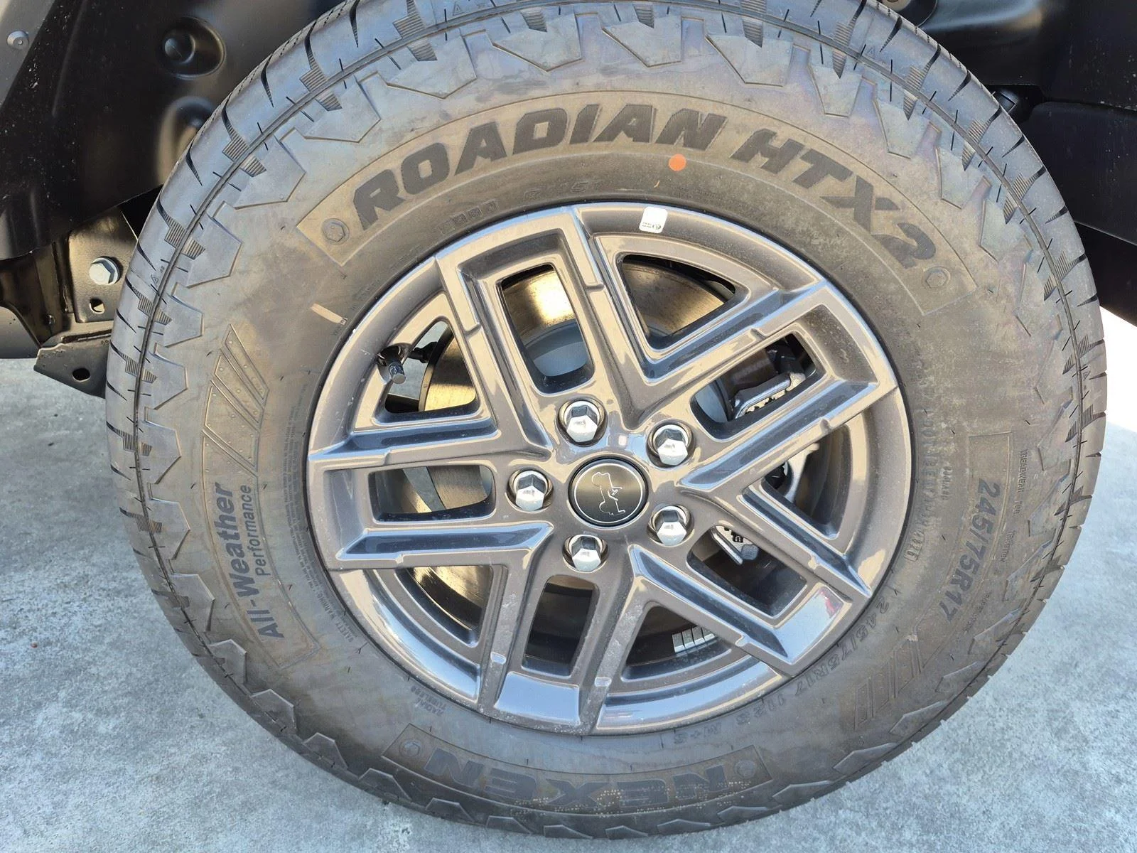 New 2026 Goldilocks Exterior Paint Jeep Sport S image 14