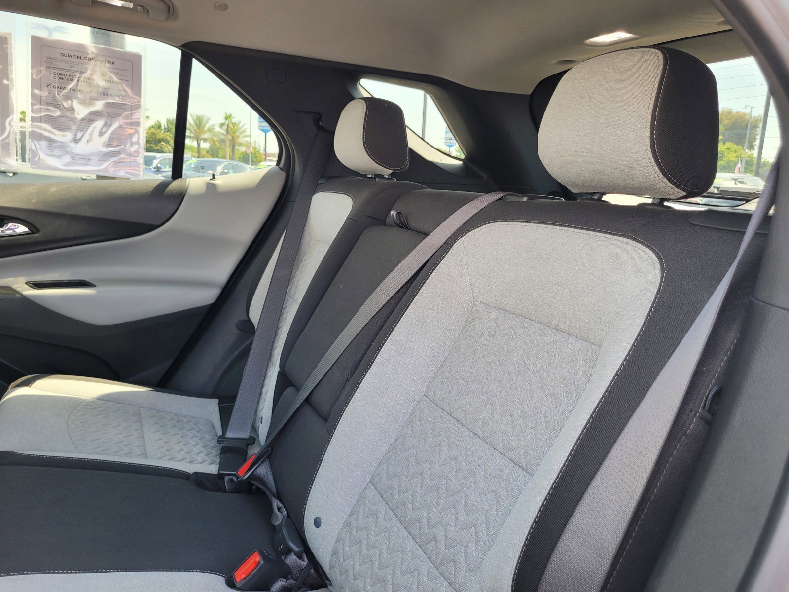 2022 Chevrolet Equinox LT - Photo 13