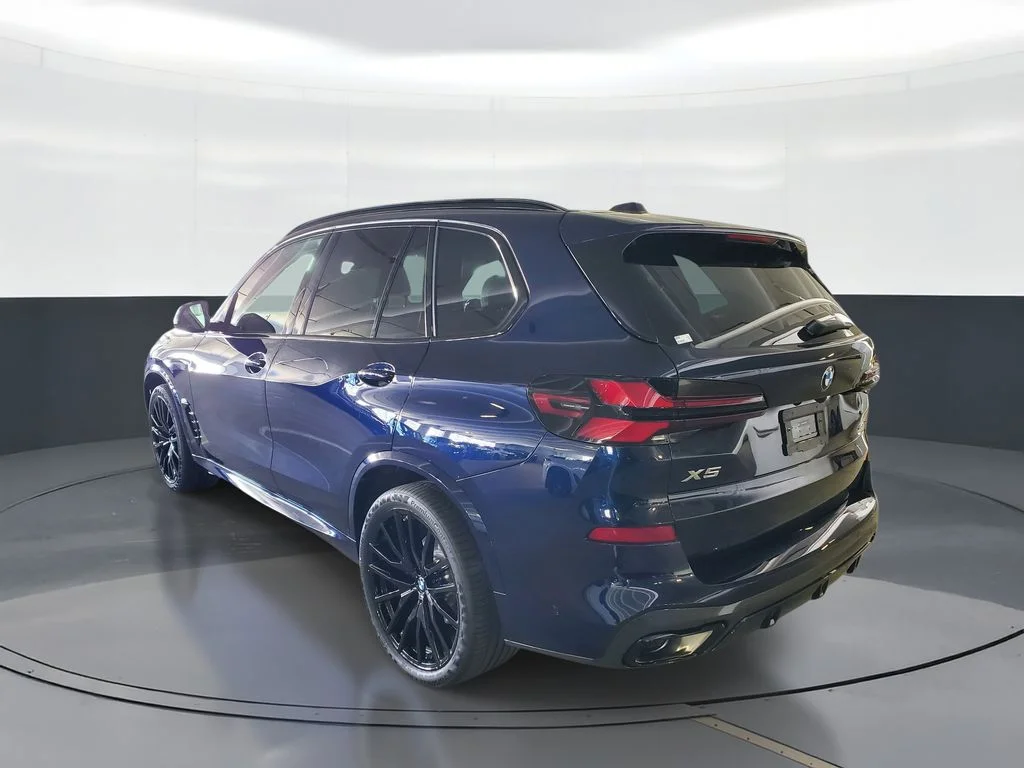 Used 2026 Blue BMW sDrive40i image 4