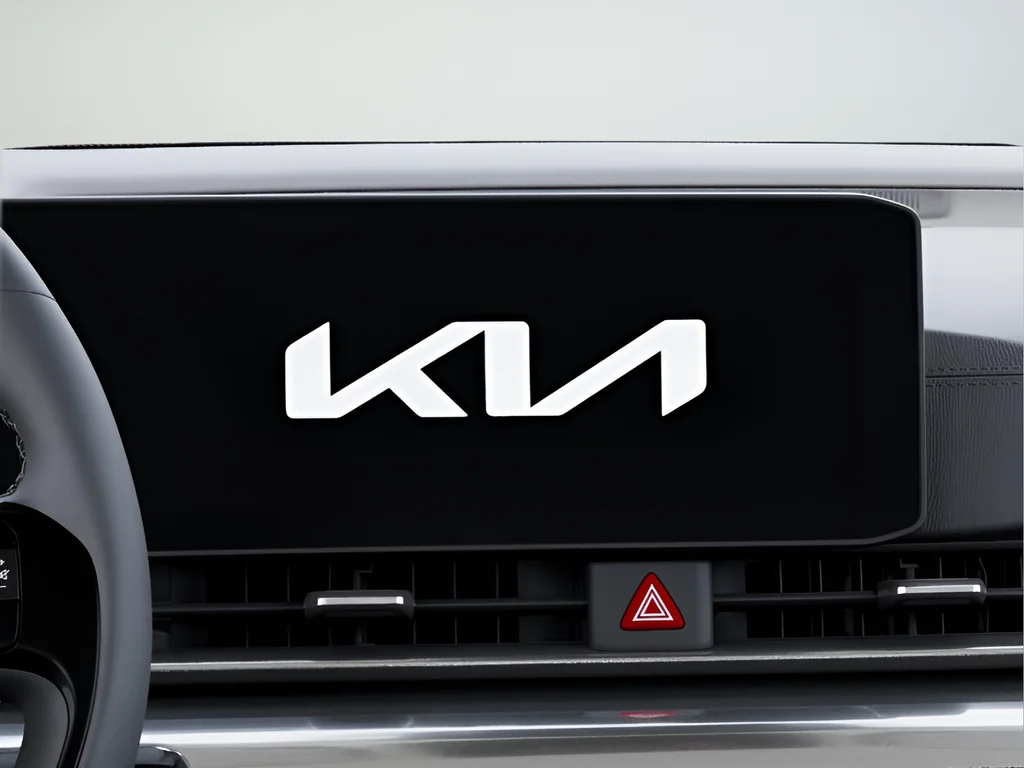 New 2027 Silver Kia LXS image 15