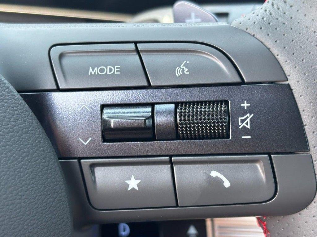 2025 Hyundai Sonata N Line - Photo 13
