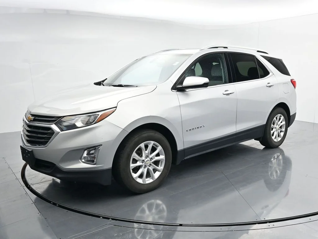 Used 2018 Silver Chevrolet LT image 3