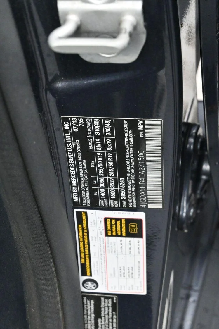 Used 2014 Steel Gray Metallic Mercedes-Benz ML 350 image 36