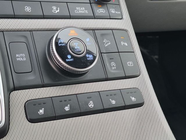 Used 2024 Silver Hyundai SEL image 21