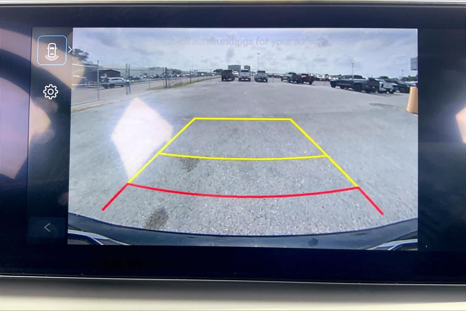 Used 2025 Phantom Black Hyundai SEL image 26