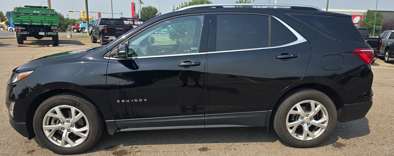 Used 2019 Black Chevrolet LT AWD image 2
