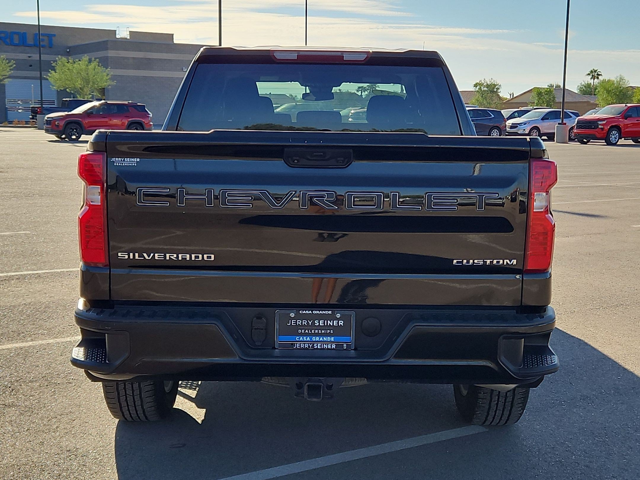 Certified Used 2022 BLACK Chevrolet Custom image 4