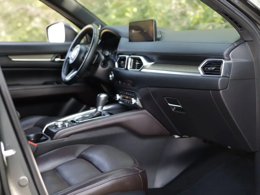 Used 2021 Gray Mazda Signature image 34
