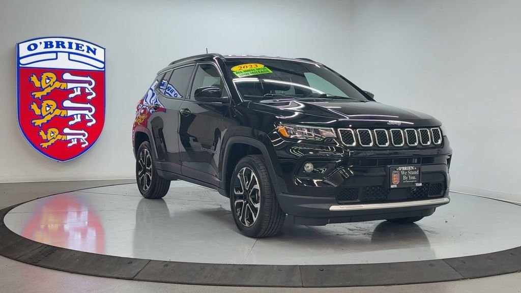 Used 2023 Diamond Black Jeep Limited image 2