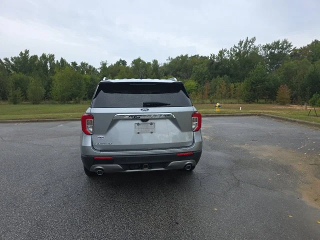 Used 2022 Silver Ford Limited image 5
