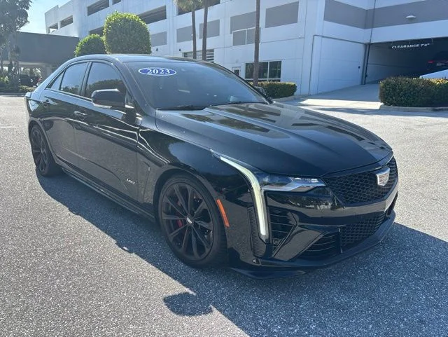 2023 Cadillac CT4 V-Series Blackwing's photo