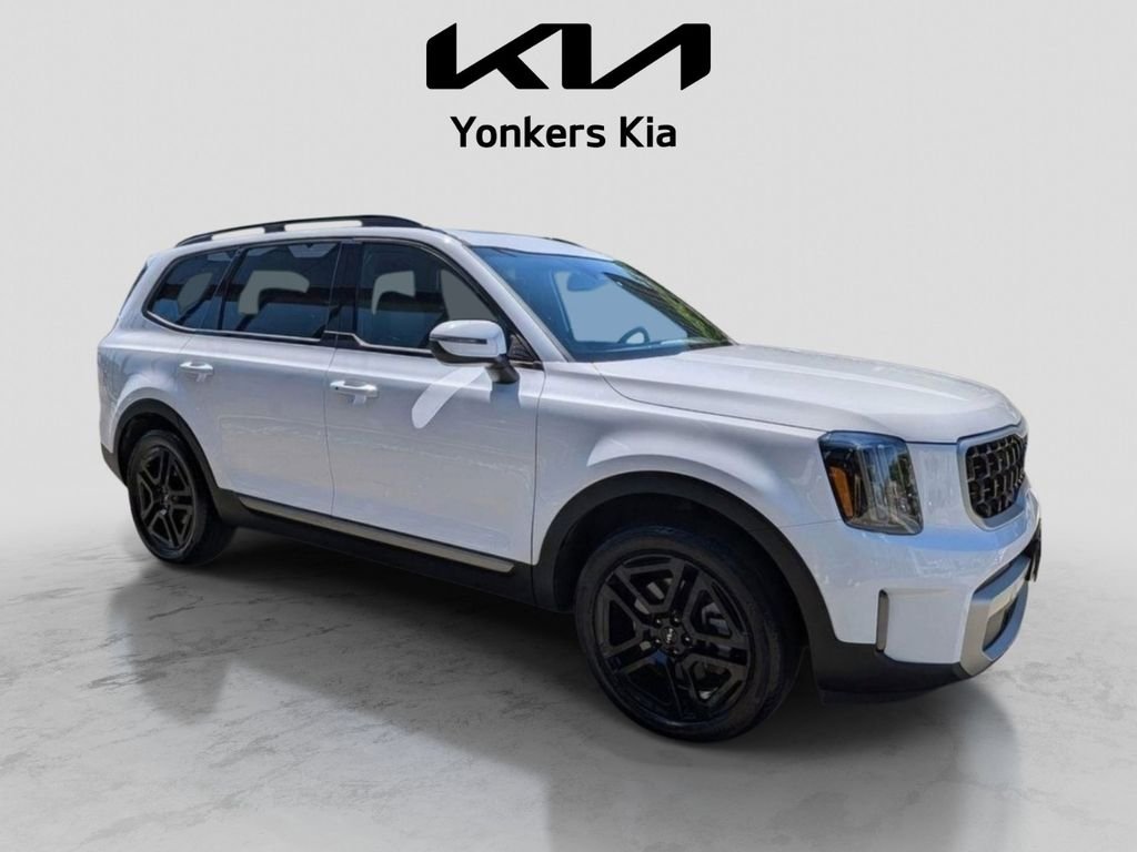 Certified Used 2023 White Kia EX X-Line image 5