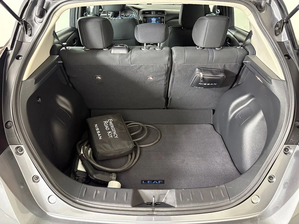 Used 2025 Gray Nissan S image 42