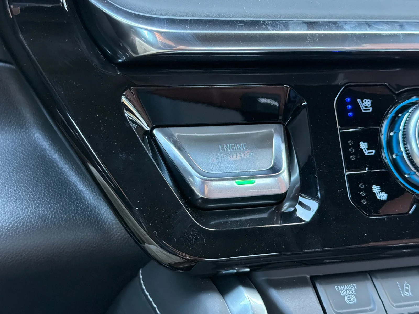 2026 GMC Sierra 2500HD Denali Ultimate - Photo 21