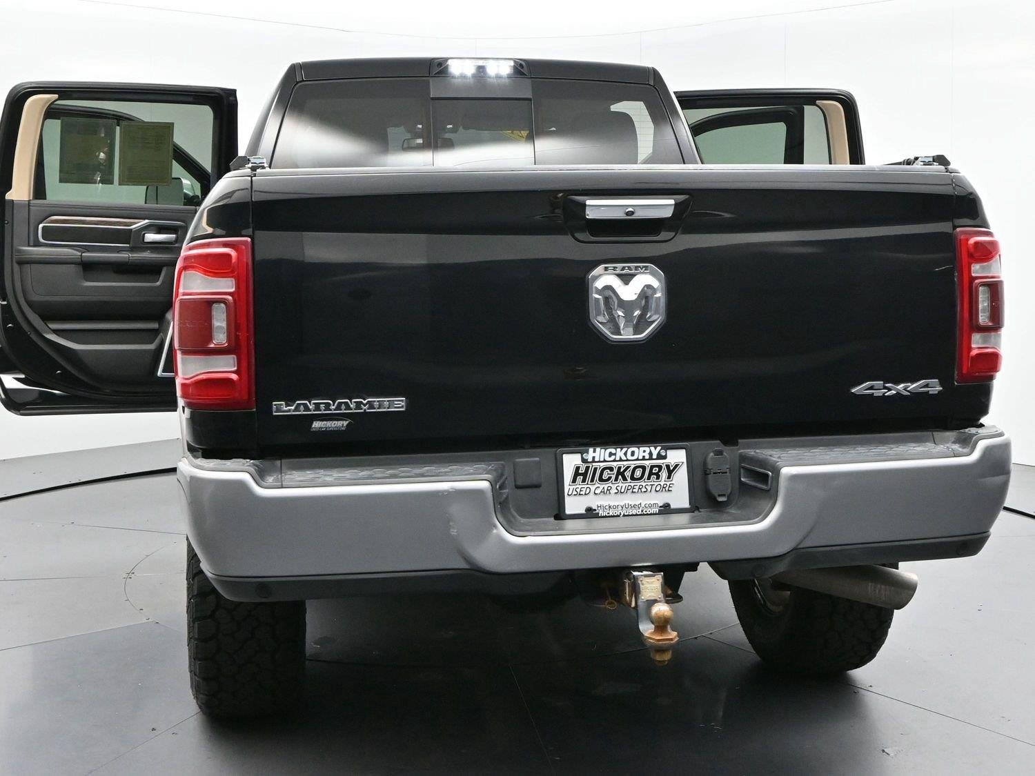 Used 2021 Diamond Black Crystal Pearlcoat Ram Laramie image 45
